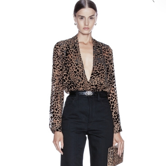 Nwt L' AgenceLidia Drape Front